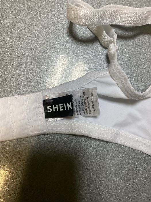 Бюстгалтер чашка 65В