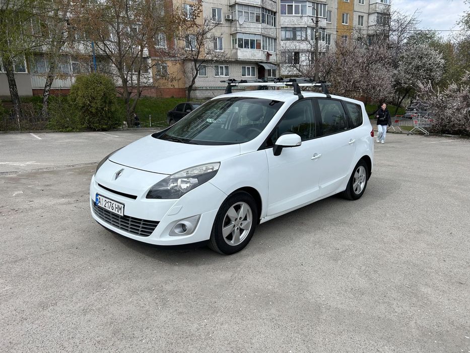 Renault Grand Scenic 1,5 дизель білий
