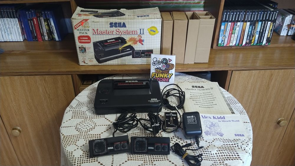 Consola Sega Master System II com caixa original