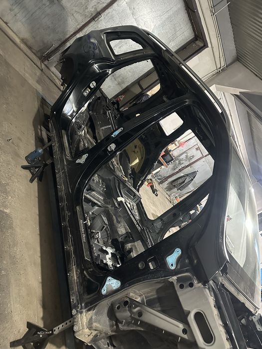 Документи з кузовом Gl166 чорний