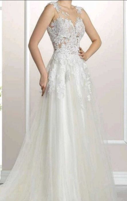 Suknia slubna Divina Bridal rozmiar 38-40 i welon halka pokrowiec