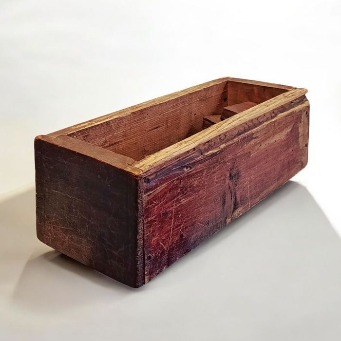 Ящик, шухляда от швейной машины