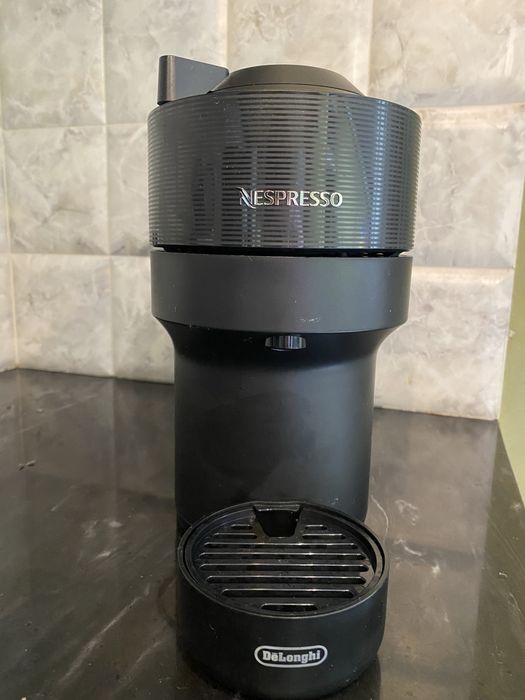 Капсульна кавоварка Nespresso Vertuo Pop Delonghi