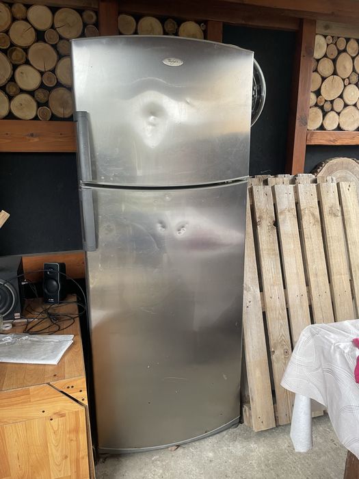 Холодильник Whirlpool