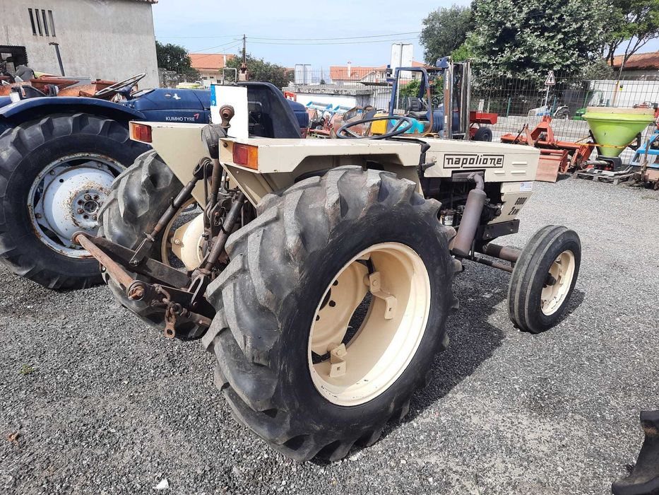 Trator Napolione 6000