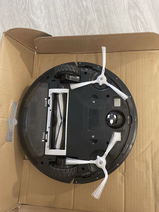 Aspirador robot rowenta