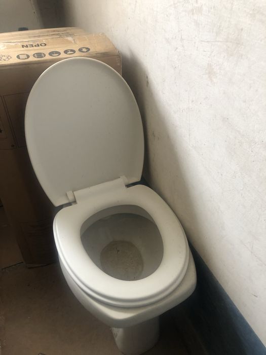 Продам будівельний унітаз