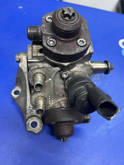 Bomba de alta pressao bmw seri F