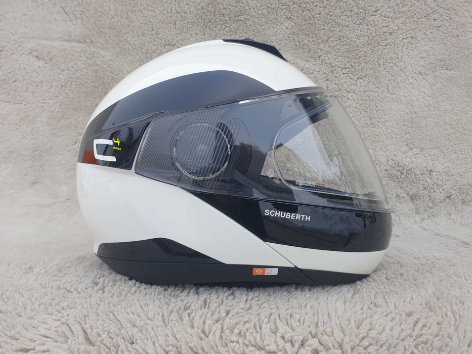 Schuberth C4 Pro rozm S , szczekowy  kask motocyklowy z blendą .