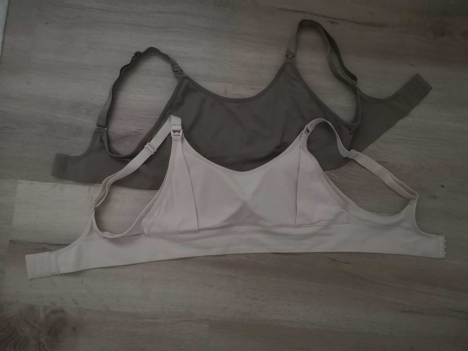2 Nursing Bras Made of Microfiber
