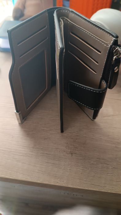 Гаманець + візитниця / кардхолдер.