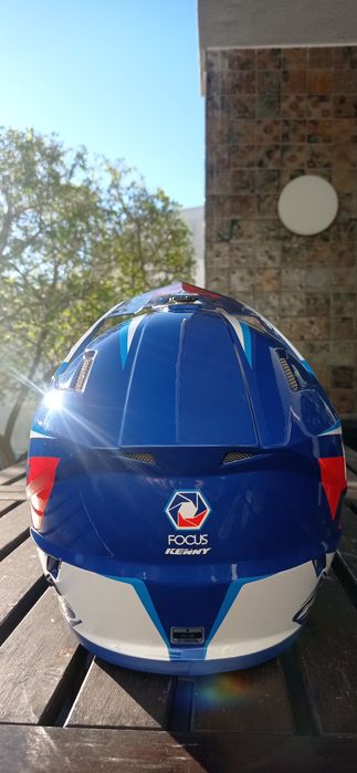 Capacete Cross Kenny Track tam. "S" ideal para trotineta