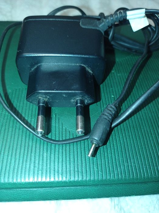 Блок живлення для старого Nokia