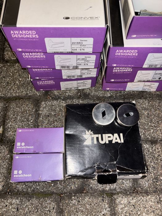 13 par klamek Tupai 3 rozety lazienkowe dziurka na klucz