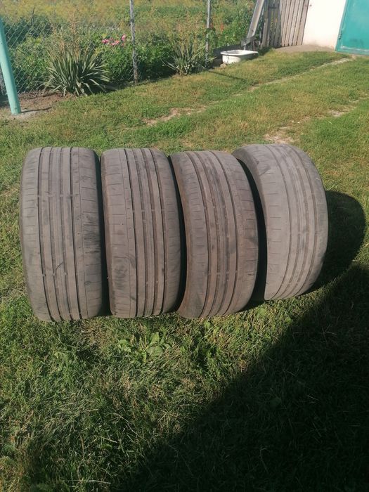 Продам бу шини 285/45R21