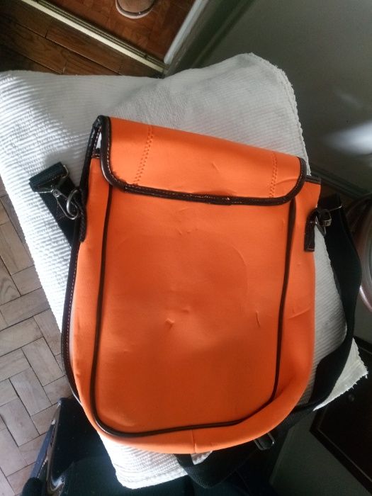 Saco desportivo_Laranja