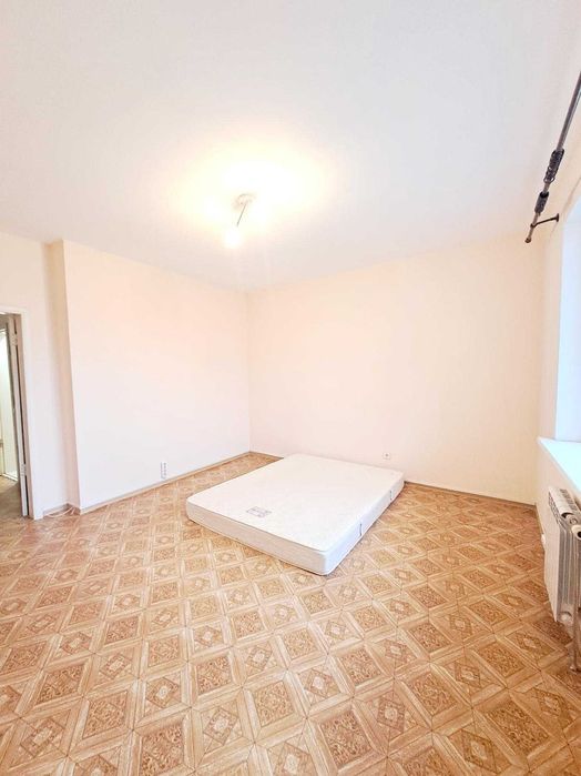 Дніпровська набережна 19, оренда 1-к квартири, Осокорки 10 хв.