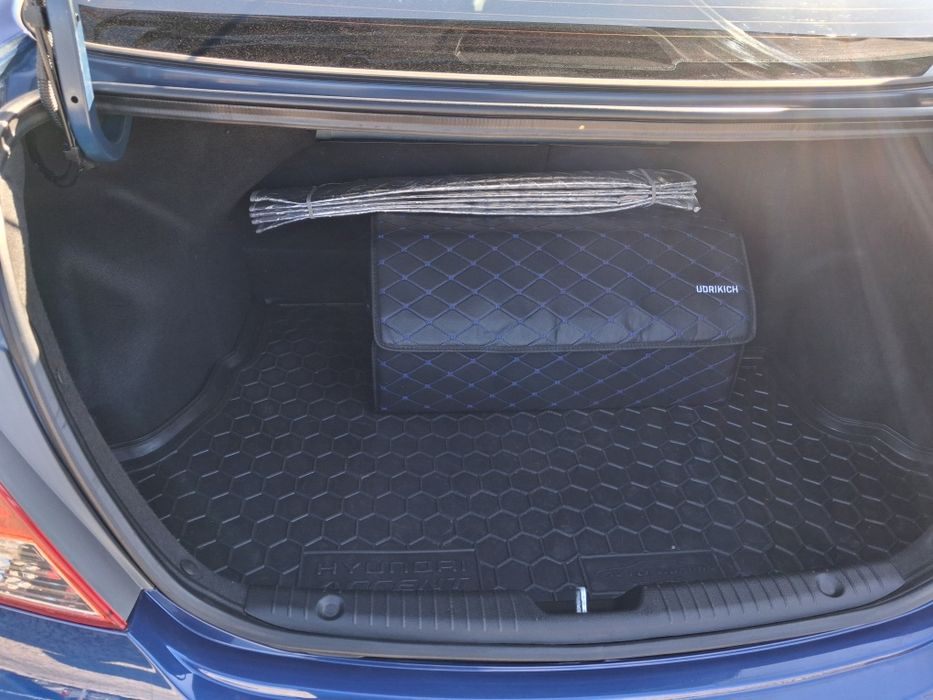 Hyundai Accent RB