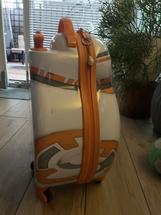Walizka BB-8