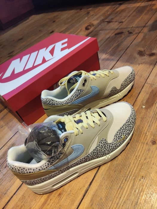 WMNS Nike Air Max 1