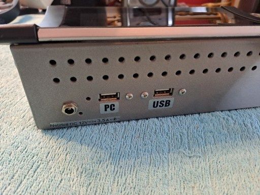Monitor prezentacyjny PC USB 26 cm