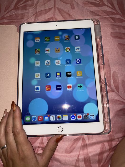 IPAD 10.2 wifi + telemovel Dourado