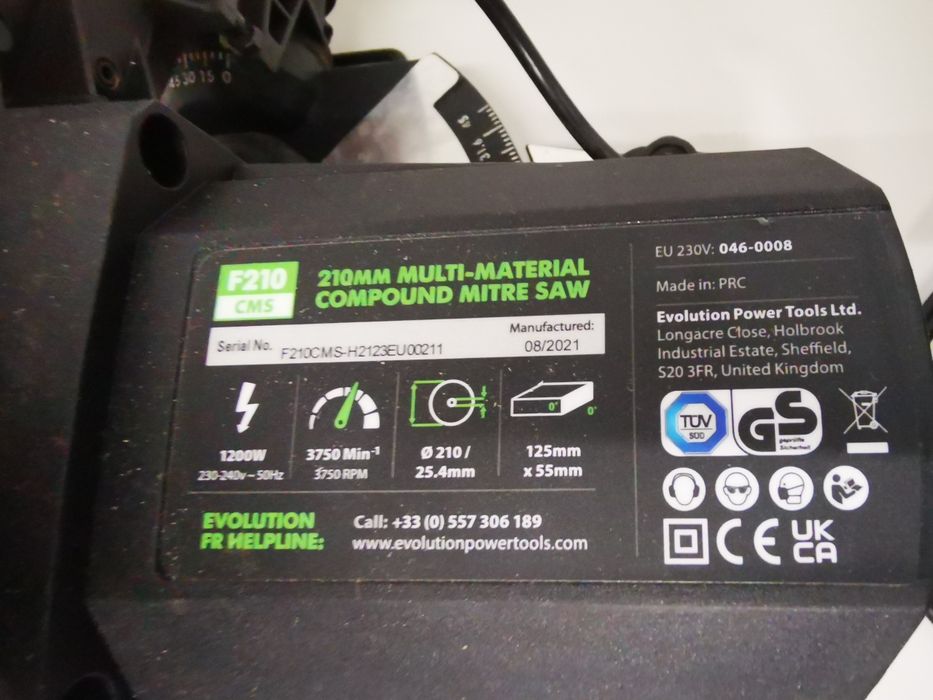 serra eléctrica esquadria