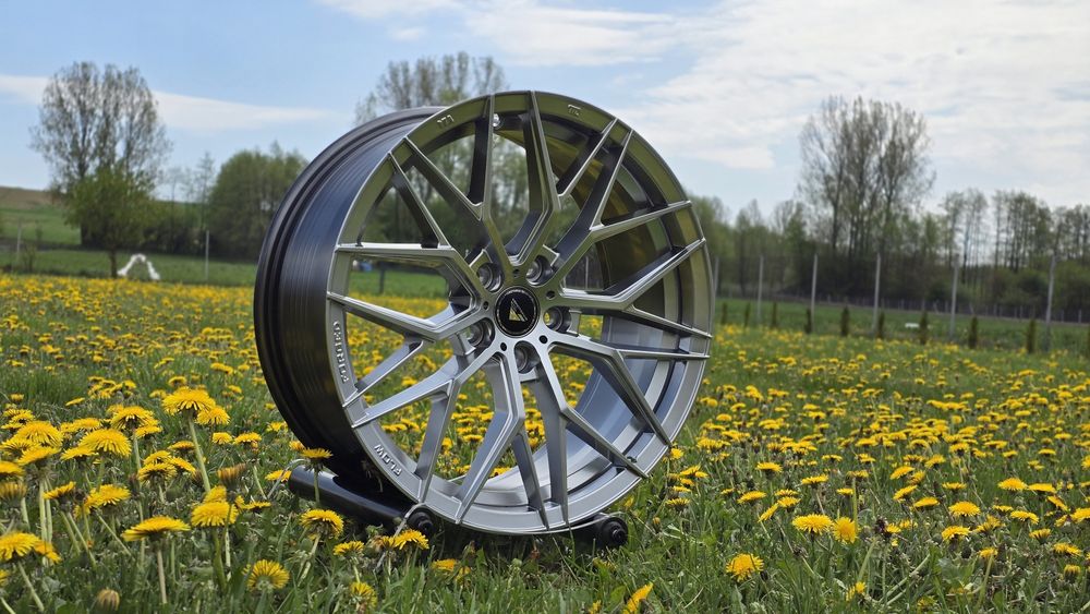 Felgi R18 5x112  JR28 Volkswagen Audi Seat Opel Mercedes skoda