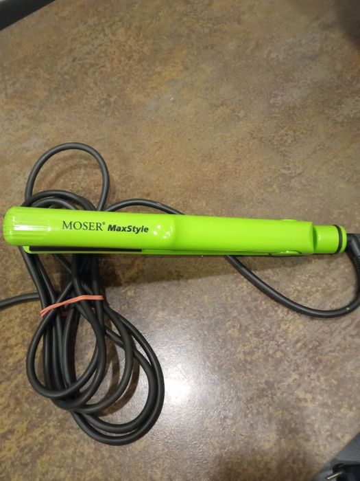 Плойка-гофре MaxStyle.