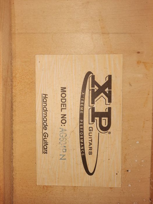 Guitarra Clássica XP Modelo AG604 apn