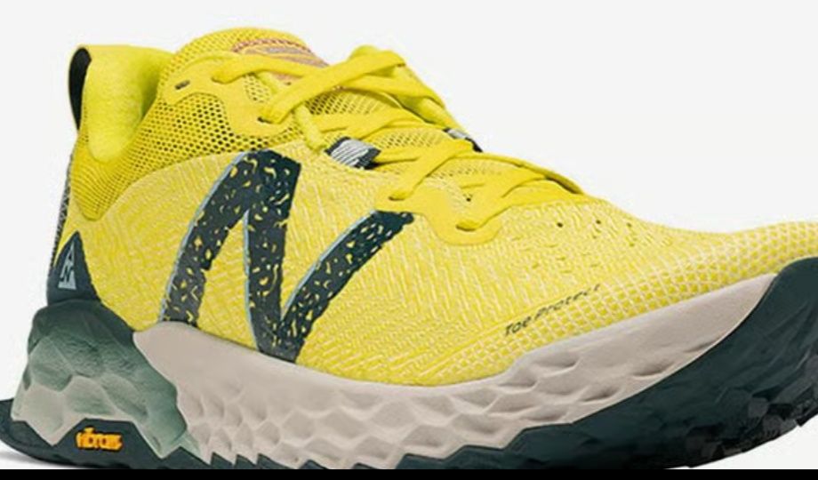 Tênis New Balance Hierro v6