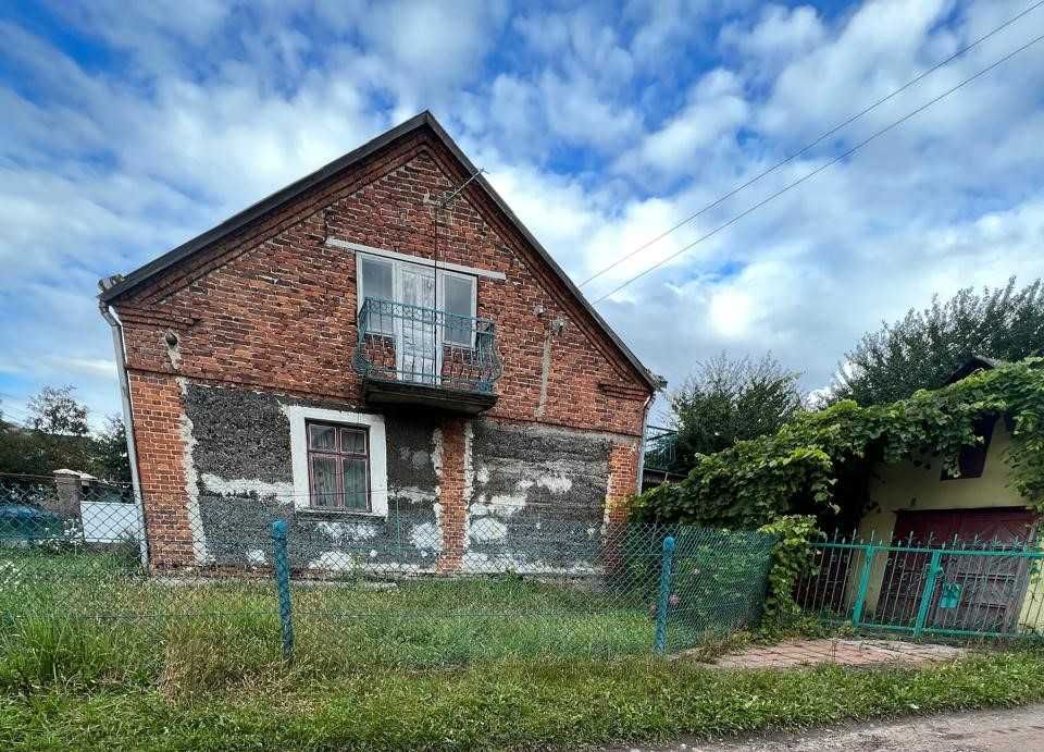 Продаж  будинку садибного типу з гаражем у Львові