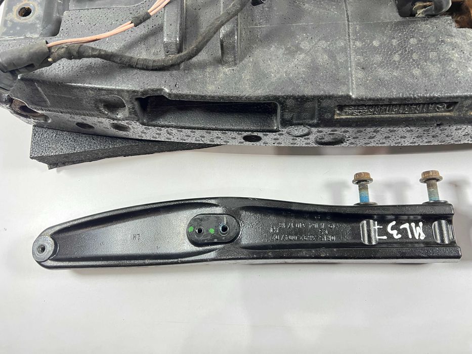 Электрофаркоп Mercedes ML W164 прицепное устройство GL X164 Фаркоп