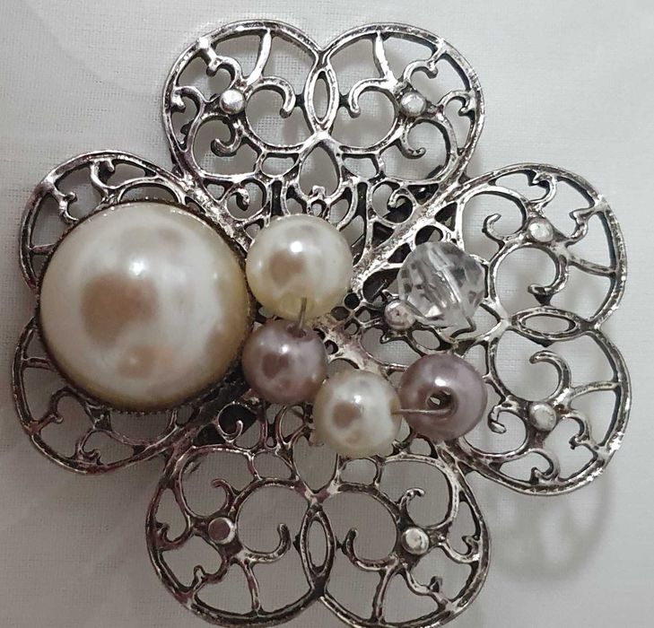 Lote de 9 pregadeiras / alfinetes. VINTAGE