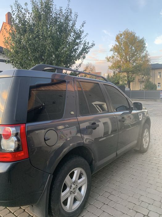 Land rover frelender 2