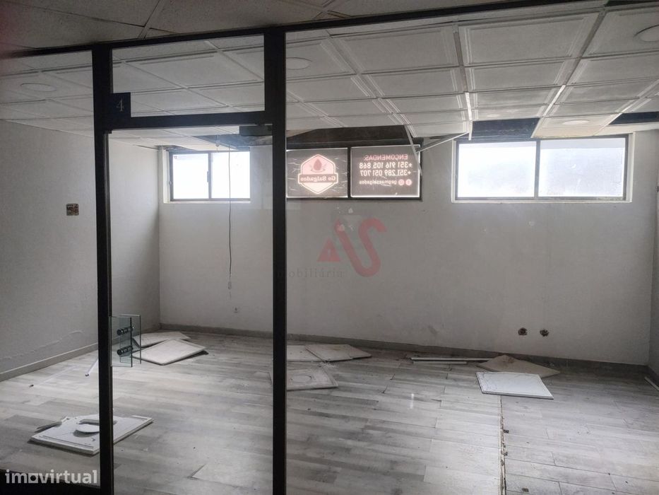 Loja de 29,65 m² no Edifício Varandas do Mar em Albufeira