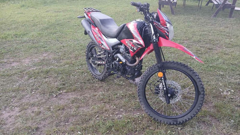 Кросовий мотоцикл Forte крос 250