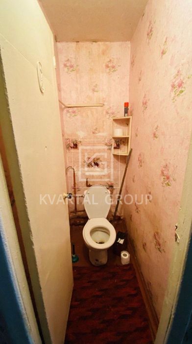 ТЕРМІНОВО! Трикімнатна квартира з індивідуальним газовим опалення!