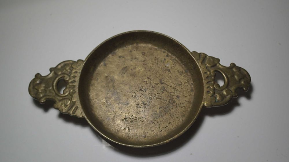 Covilhete antigo em Bronze