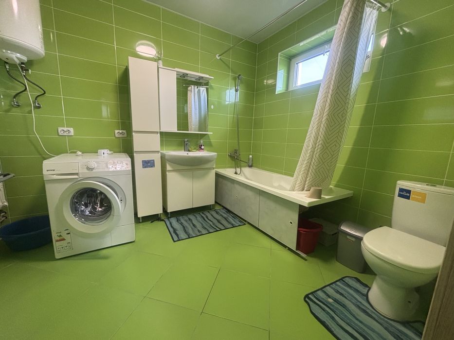 Продам житловий будинок з ремонтом та підвалом від власника