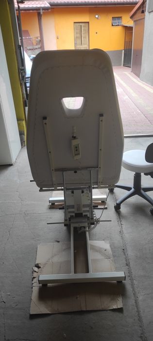 Fotel kosmetyczny BIOMAK FE 102