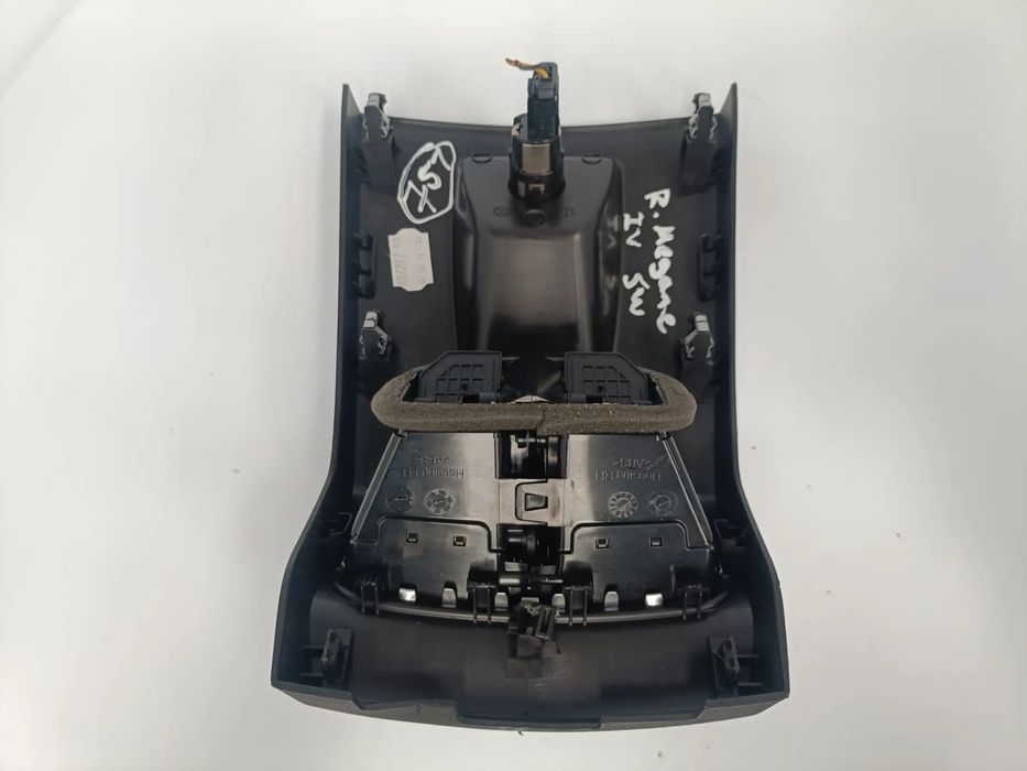 Difusor / saída de ar RENAULT Megane IV Grandtour (K9A/M_)