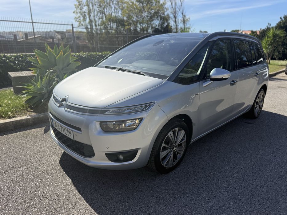 Citroên C4 Picasso Automática   Ano 2014  1.6 Diesel , 7 lugares e  Tecto Panorâmico