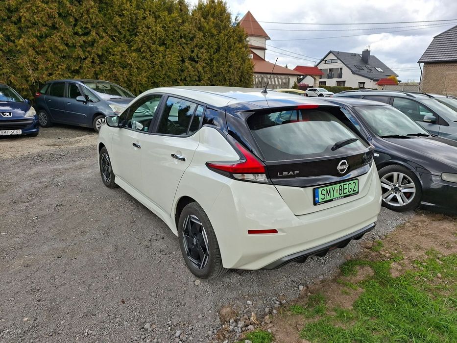 Nissan Leaf na gwarancji + komplet kół + ładowarka