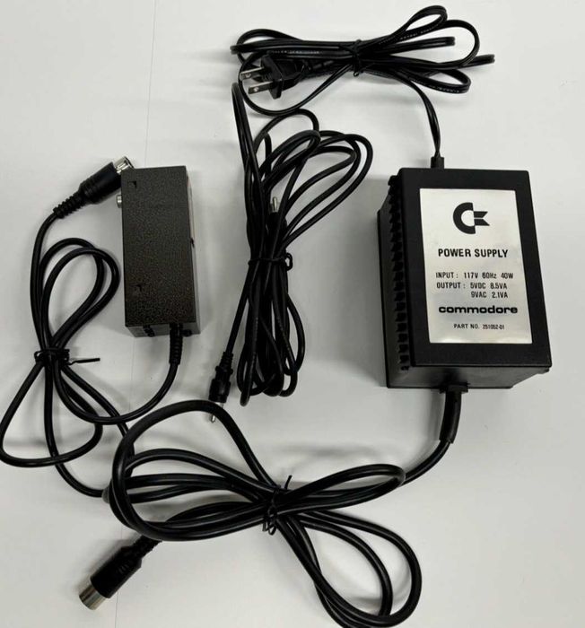 Commodore VIC-20 Pet Key - Zestaw dla Kolekcjonera