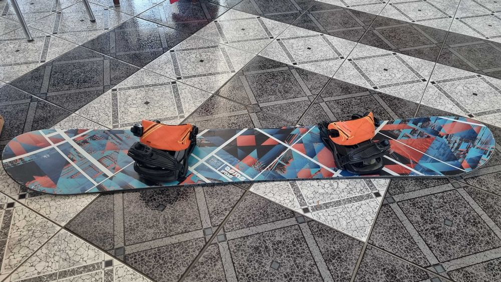 Deska snowbordowa