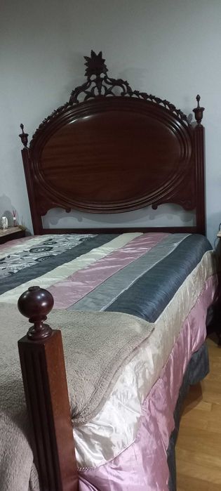 Cama de Casal Dona Maria
