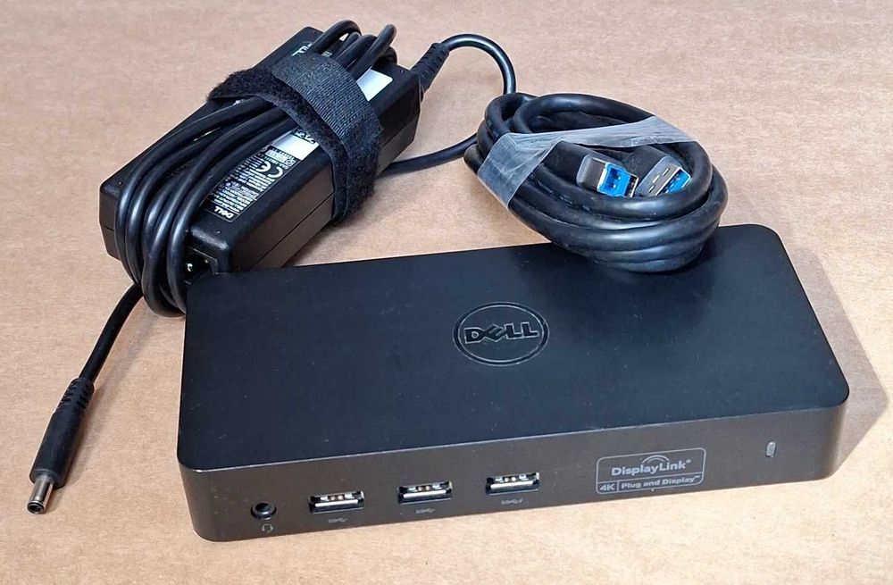 Stacja dokująca DELL D3100 + zasilacz dedykowany + kabel łączący ze stacją