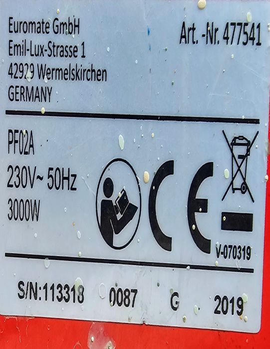 Podgrzewacz grzejnik elektryczny farelka PF02A