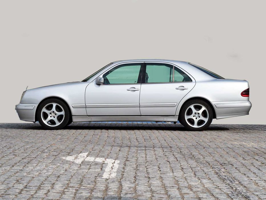 Mercedes-Benz E 220 CDI, nacional, 2001 — photo 3